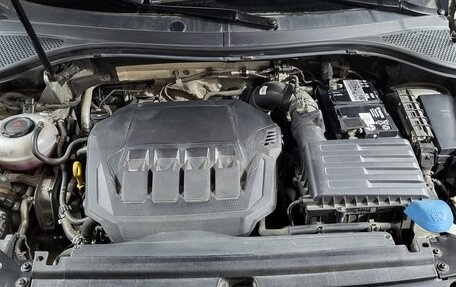 Volkswagen Tiguan II, 2021 год, 3 800 000 рублей, 9 фотография