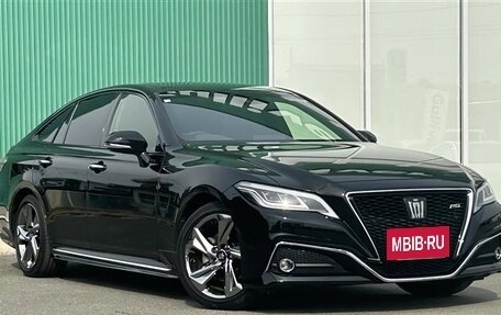 Toyota Crown, 2021 год, 3 090 000 рублей, 2 фотография