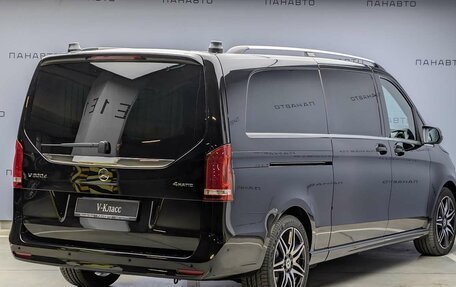 Mercedes-Benz V-Класс, 2023 год, 35 000 000 рублей, 2 фотография