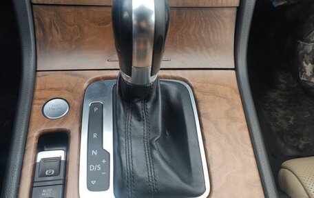 Volkswagen Touareg III, 2013 год, 2 000 000 рублей, 4 фотография