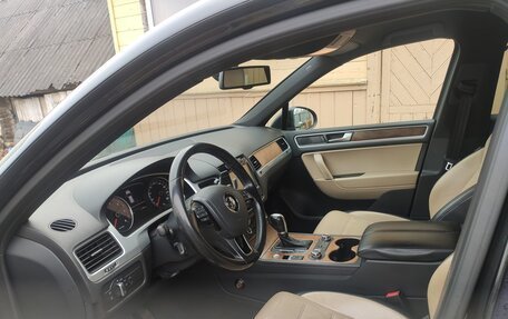 Volkswagen Touareg III, 2013 год, 2 000 000 рублей, 7 фотография
