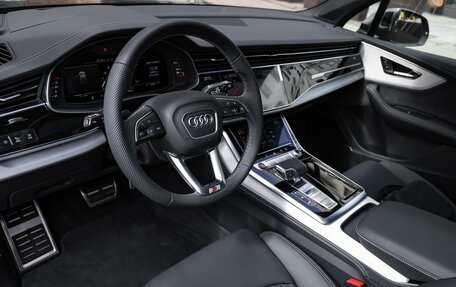 Audi SQ7, 2024 год, 18 700 000 рублей, 9 фотография