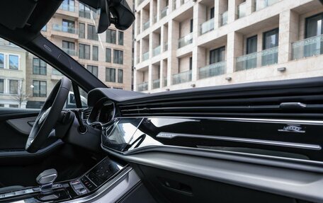 Audi SQ7, 2024 год, 18 700 000 рублей, 12 фотография