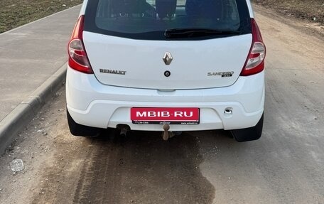 Renault Sandero I, 2013 год, 400 000 рублей, 5 фотография