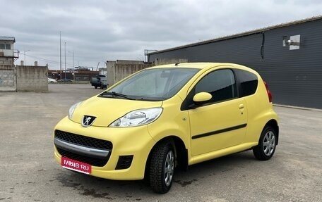 Peugeot 107 I рестайлинг, 2011 год, 450 000 рублей, 1 фотография