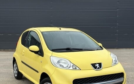 Peugeot 107 I рестайлинг, 2011 год, 450 000 рублей, 2 фотография