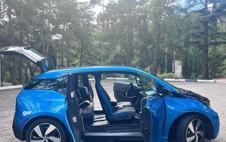 BMW i3 I01 рестайлинг, 2017 год, 1 850 000 рублей, 8 фотография