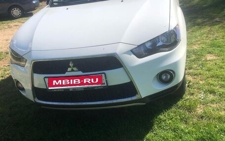 Mitsubishi Outlander III рестайлинг 3, 2010 год, 1 380 000 рублей, 1 фотография