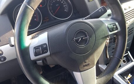 Opel Astra J, 2009 год, 680 000 рублей, 11 фотография