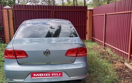 Volkswagen Passat B7, 2011 год, 1 350 000 рублей, 1 фотография