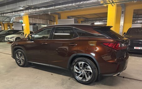 Lexus RX IV рестайлинг, 2016 год, 4 350 000 рублей, 2 фотография