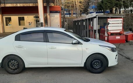 KIA Rio IV, 2018 год, 1 150 000 рублей, 3 фотография