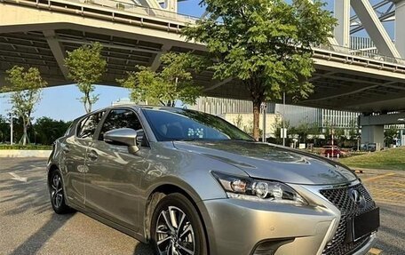 Lexus CT I рестайлинг, 2021 год, 2 170 000 рублей, 4 фотография