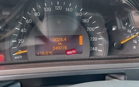 Mercedes-Benz G-Класс W463 рестайлинг _ii, 2006 год, 3 850 000 рублей, 3 фотография