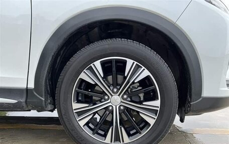 Mitsubishi Outlander III рестайлинг 3, 2019 год, 1 700 000 рублей, 13 фотография