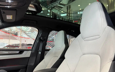 Porsche Cayenne III, 2025 год, 23 000 000 рублей, 21 фотография