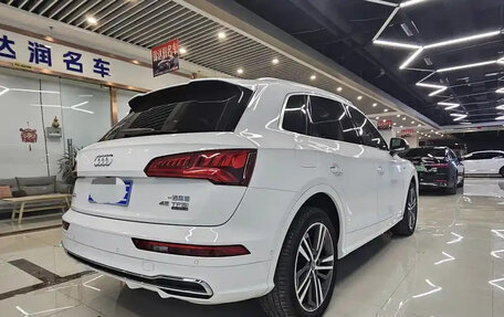Audi Q5, 2020 год, 2 910 013 рублей, 6 фотография