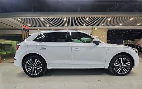 Audi Q5, 2020 год, 2 910 013 рублей, 7 фотография