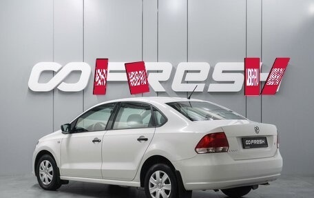 Volkswagen Polo VI (EU Market), 2013 год, 899 000 рублей, 2 фотография