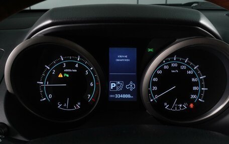 Toyota Land Cruiser Prado 150 рестайлинг 2, 2010 год, 2 779 000 рублей, 22 фотография