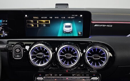Mercedes-Benz CLA AMG, 2022 год, 4 530 000 рублей, 19 фотография