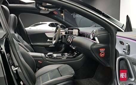 Mercedes-Benz CLA AMG, 2022 год, 4 530 000 рублей, 10 фотография