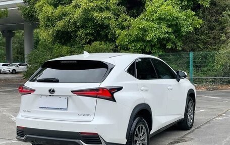 Lexus NX I, 2020 год, 2 720 000 рублей, 4 фотография