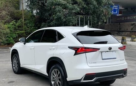 Lexus NX I, 2020 год, 2 720 000 рублей, 6 фотография