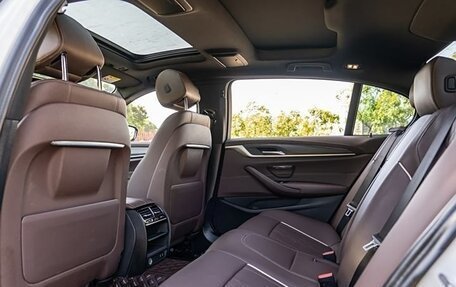 BMW 5 серия, 2023 год, 4 550 000 рублей, 13 фотография