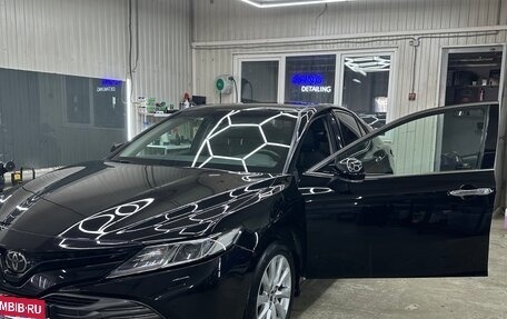 Toyota Camry, 2018 год, 2 850 000 рублей, 5 фотография