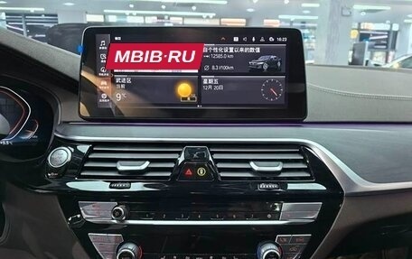 BMW 5 серия, 2023 год, 4 800 000 рублей, 14 фотография