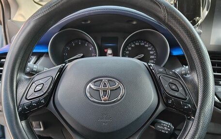 Toyota C-HR I рестайлинг, 2022 год, 1 989 333 рублей, 10 фотография