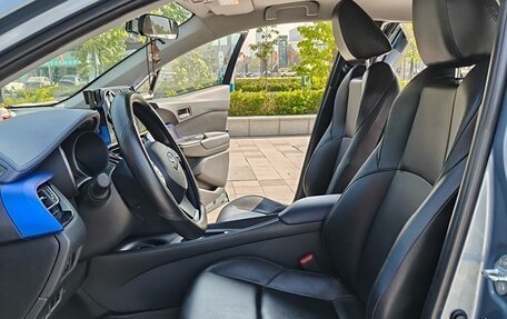Toyota C-HR I рестайлинг, 2022 год, 1 989 333 рублей, 7 фотография
