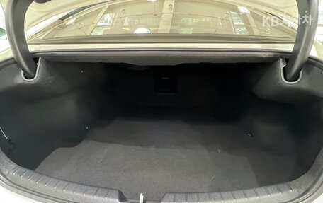 KIA K7, 2021 год, 2 300 000 рублей, 11 фотография