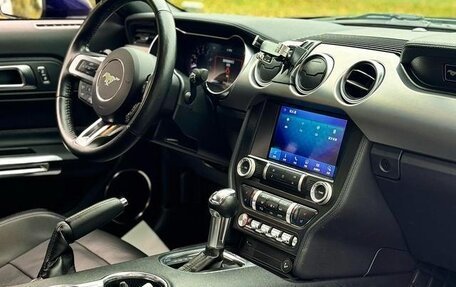 Ford Mustang VI рестайлинг, 2020 год, 2 190 300 рублей, 9 фотография