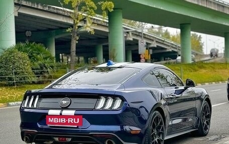 Ford Mustang VI рестайлинг, 2020 год, 2 190 300 рублей, 6 фотография