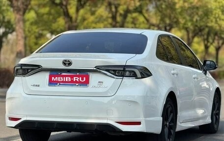 Toyota Corolla, 2023 год, 1 300 000 рублей, 3 фотография