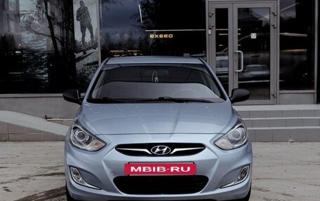 Hyundai Solaris II рестайлинг, 2012 год, 980 000 рублей, 2 фотография