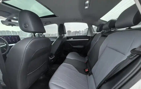 Volkswagen Lavida, 2022 год, 1 535 000 рублей, 10 фотография