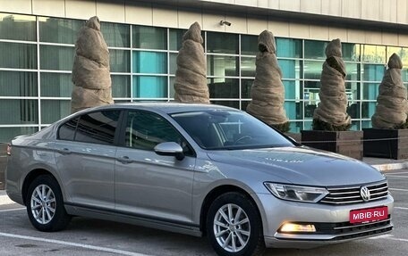 Volkswagen Passat B8 рестайлинг, 2016 год, 1 695 990 рублей, 1 фотография