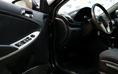 Hyundai Solaris II рестайлинг, 2013 год, 869 889 рублей, 10 фотография