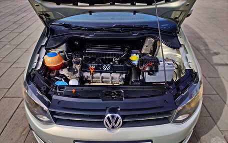Volkswagen Polo VI (EU Market), 2011 год, 26 фотография