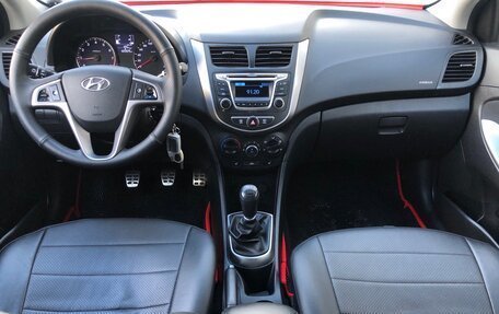 Hyundai Solaris II рестайлинг, 2015 год, 980 000 рублей, 12 фотография