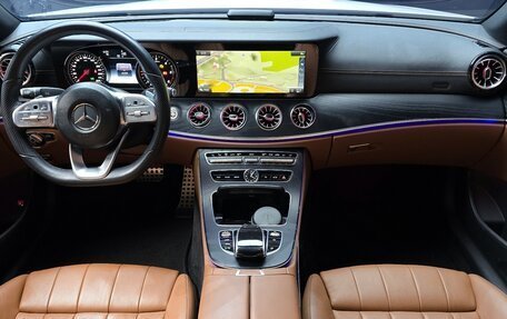 Mercedes-Benz E-Класс, 2018 год, 3 012 000 рублей, 16 фотография