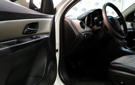 Chevrolet Cruze II, 2012 год, 766 889 рублей, 10 фотография