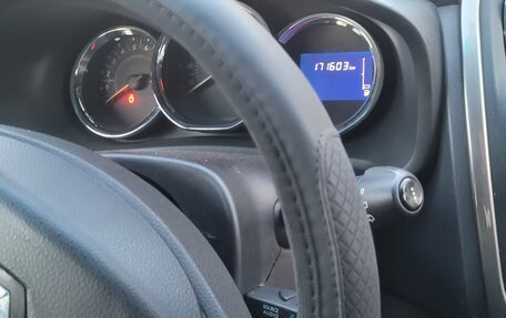 Renault Sandero II рестайлинг, 2018 год, 810 000 рублей, 18 фотография