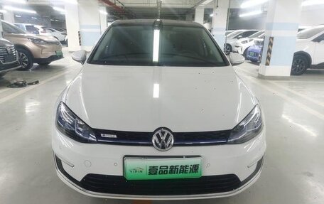 Volkswagen Golf VII, 2019 год, 1 850 000 рублей, 2 фотография