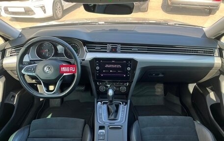 Volkswagen Passat B8 рестайлинг, 2020 год, 2 178 800 рублей, 7 фотография