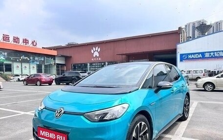 Volkswagen ID.3 I, 2023 год, 1 980 000 рублей, 1 фотография