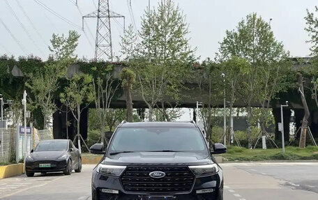Ford Explorer VI, 2021 год, 2 850 000 рублей, 2 фотография